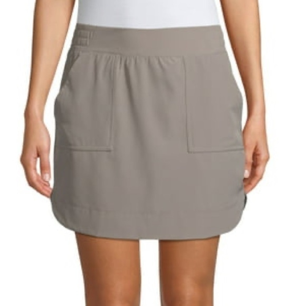 Apana Active Woven Skort Warm Gray Shorts With Over Skirt Women’s Size Medium